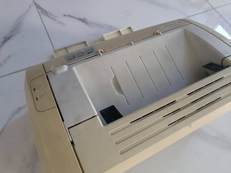 Laser jet Printer HP 1018 10/10 3