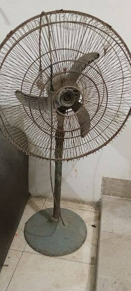 padister fan condition 8/10 1