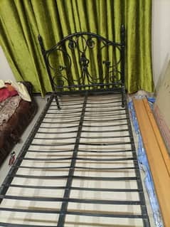 2 Single Bed for Sale with Chipboard