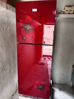 (National) Fridge 10/10 condition Availalbe at low price