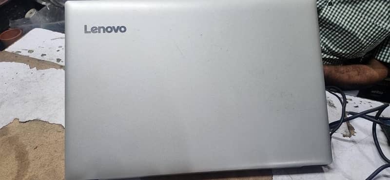 Lenovo ideapad / i5-8th Generation / 8/256Gb 0