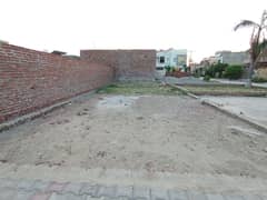 5 Marla Residential plot Available For Sale in New Shadman Colony, City Gujrat