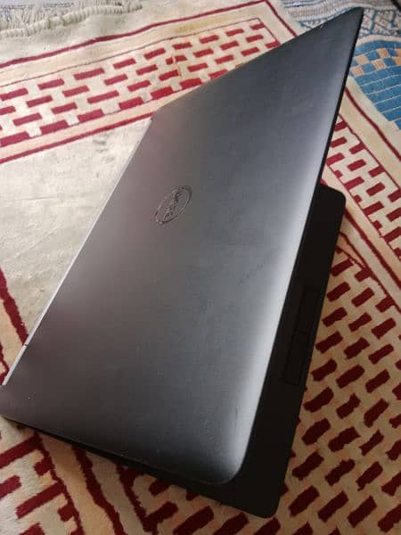 Laptop Dell i5 6 generation ( model E7470) 3