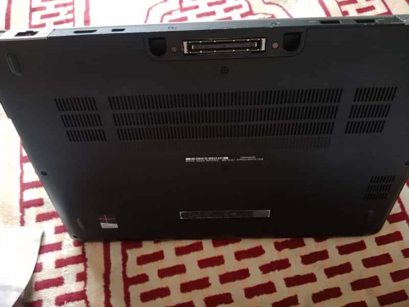 Laptop Dell i5 6 generation ( model E7470) 4