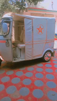 white color Lahore Rickshaw like new  modified 2024