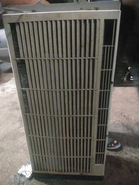 portabel A/c 220 volt. . 0