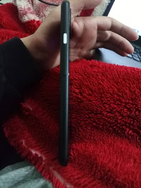 Google pixel 4 xl original phone 9/10 condition 8