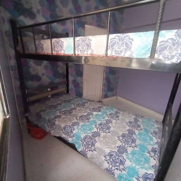 Bunk Bed in iron without mattresses 1