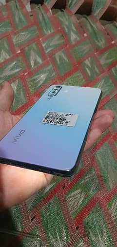 vivo s1 8 256ball ok shekh maltoon mardan urgent sale