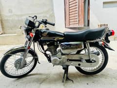 Honda 125 CG special addition. 03013300836 whtsapp