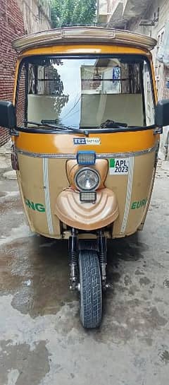 9 seater rickshaw for sale condition as per new