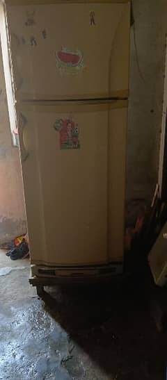 PEL fridge urgent sale