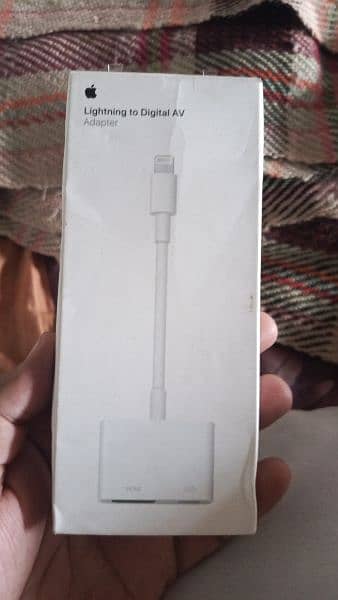 (Genuine) Iphone Lightning to HDMi Adapter 3