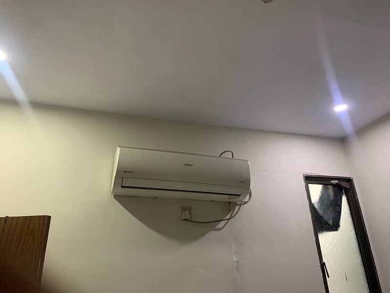 Orient split Air condition  1.5 ton non inverter 1