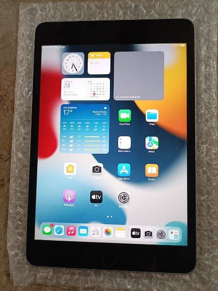 Apple Ipad Mini 4 64GB 10/10 fresh import Read full ad 0