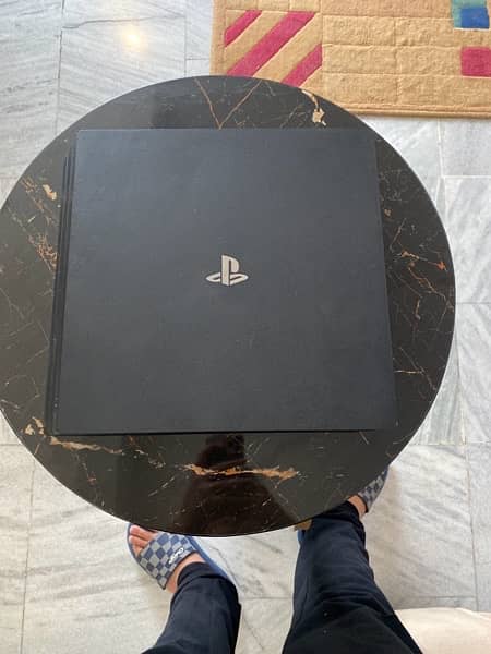 PS4 Pro 1TB Used. Never opened never repaired 4