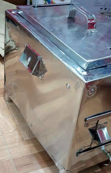 11-Liter Gas Fryer for Sale Reliable and Efficient Kitchen 1