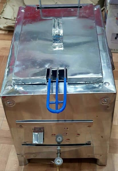 11-Liter Gas Fryer for Sale Reliable and Efficient Kitchen 3