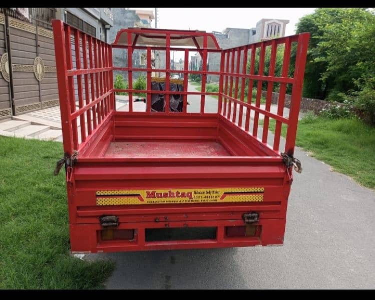 Loader Riksha with Honda cd 70 Bike 3