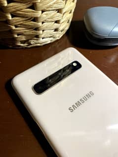 Samsung Galaxy S10 5G 8/256