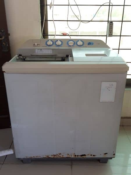 LG Semi Automatic Washing Machine for sale 5