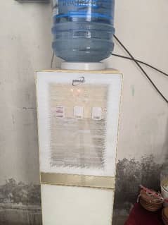 Water Dispenser