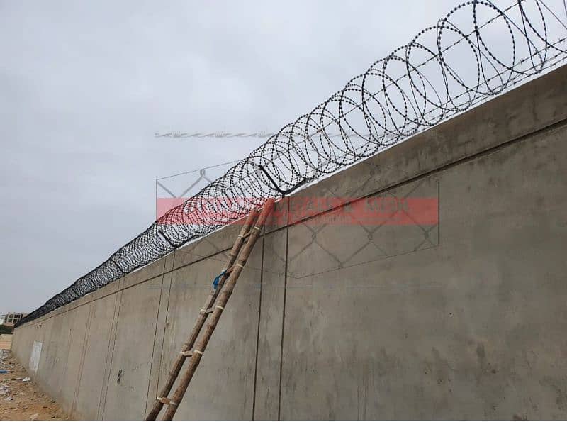 Razor Wire | Chain Link Fence | Birds Spikes | Barbed Wire, Jali, Mesh 10