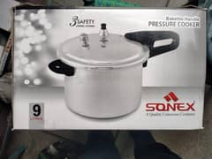 SONEX PRESSURE COOKER