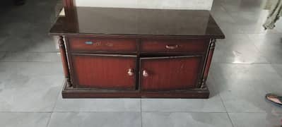 2 door cabinet with drawer