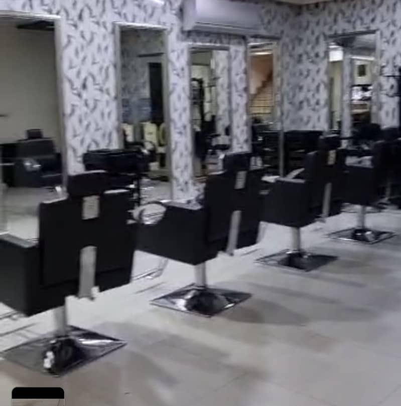 Beauty Salon Furniture 10