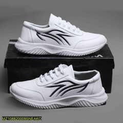 New style men jogger white colour size 6,7,8 online delivery h