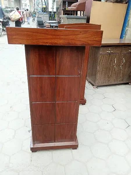 dice / lecture stand / speech desk /  wooden table / lecture table 10