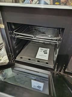 Brand New Microwave Oven +Grill (glass doors)