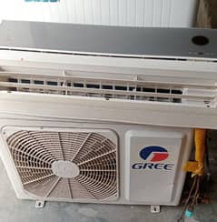 Gree AC 1 Ton non inverter Looks like brand new