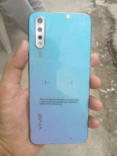 vivo s1 3