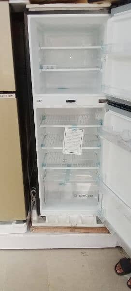 Dawlance Refrigerator model 9169 0