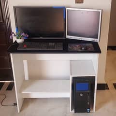 computer table