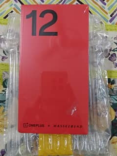 OnePlus 12 24GB Ram 1TB Rom Snapdragon 8 Gen 3 Silver (Glacial White)