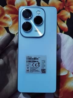 Infinix Hot 40 pro   (8+8/256)  Box & charger