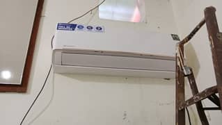 HAIER DC INVERTER AC 1.5 TON FOR SALE