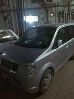 Mitsubishi Ek Wagon 2010