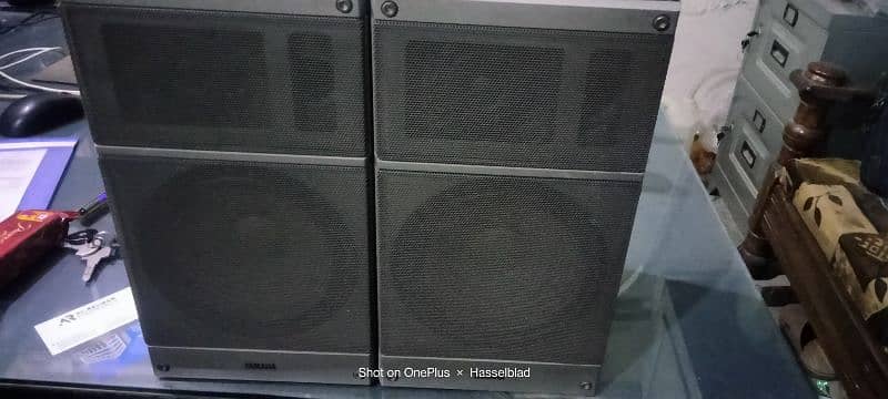 Yamaha speakers pair bookshelf NS 55 0