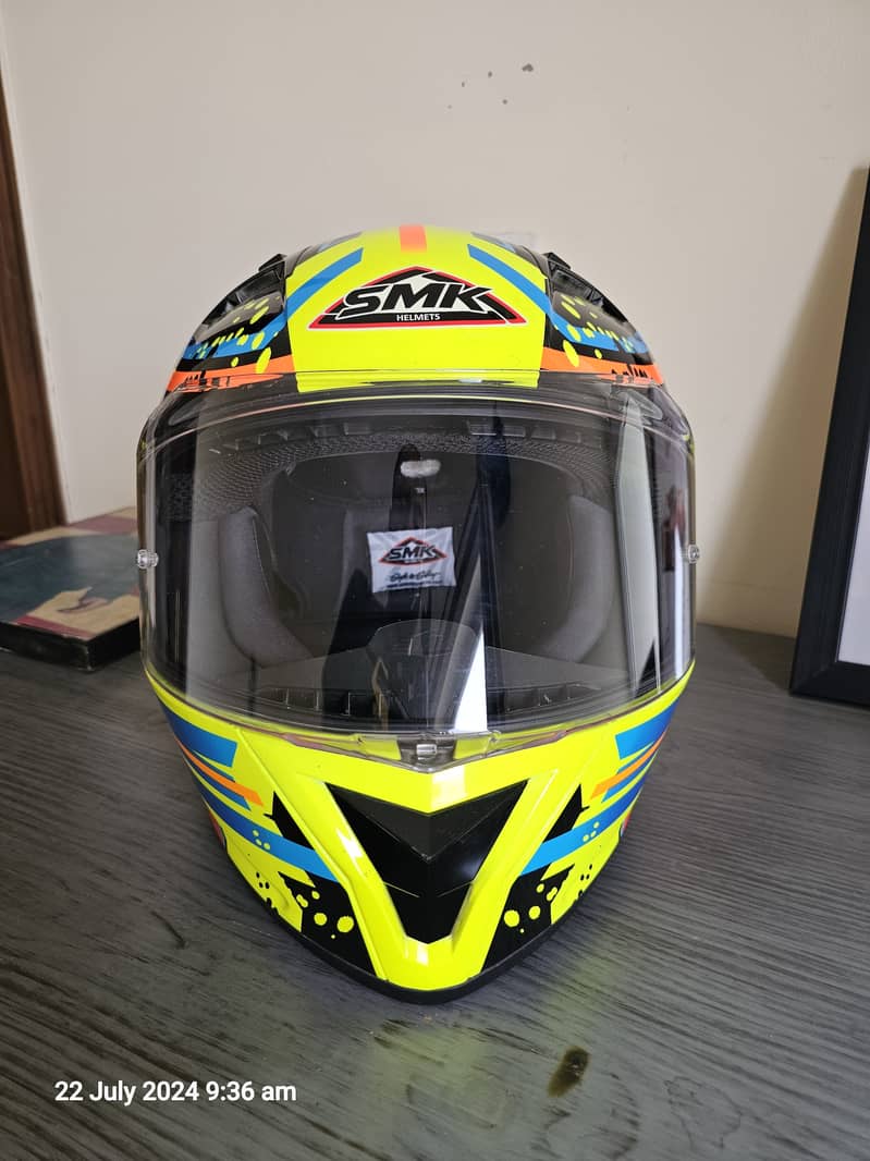 SMK HELMET 8