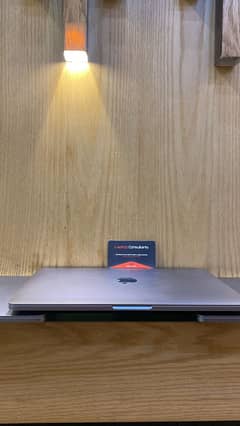 Apple Macbook pro 2020 Modal M1 Laptop