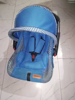 BachaParty Brand Carry Cot / Car seat for sale