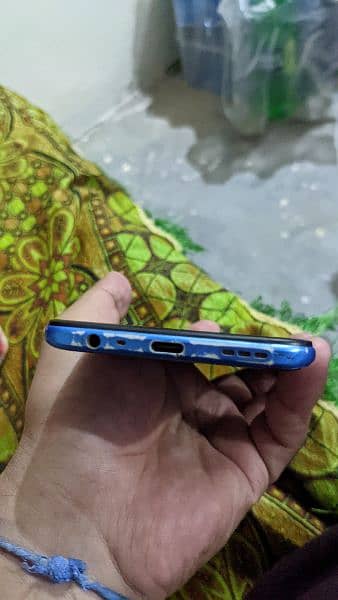 oppo A53 4/64 geniun never open repair condition is shown in pics 7