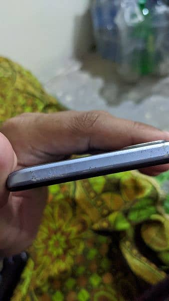 oppo A53 4/64 geniun never open repair condition is shown in pics 8