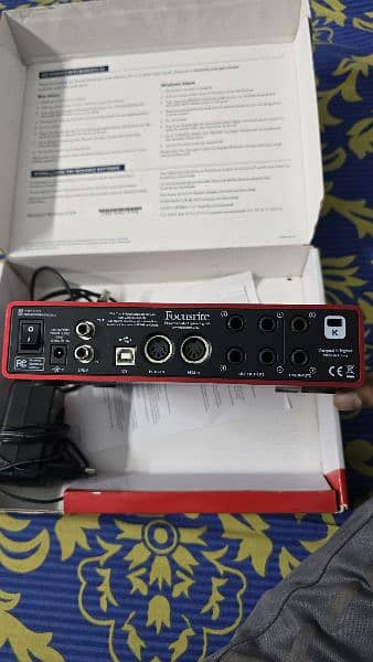 Focusrite Scarlett 6i6 USB Audio Interface (2nd Generation) 4