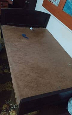 1 single bed for sale.