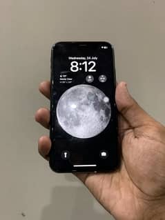 i phone XR back break Non pta face id fail true tone on hai 64GB BH,83